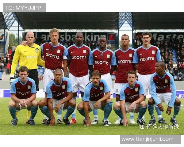 英超足球评论分析成都足球队区域防守的优缺点与改进建议